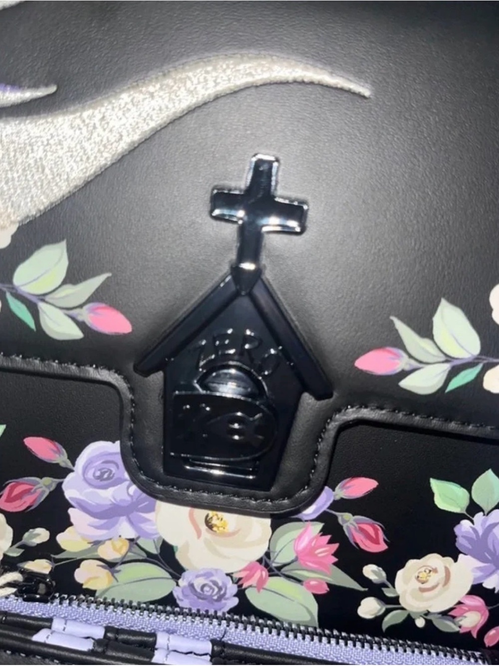 Exclusive Disney Floral Zero Crossbody Set - Picture 3 of 5